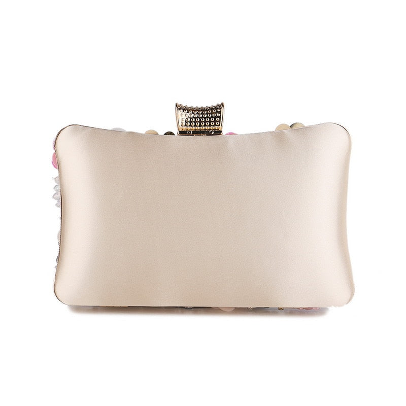  Clutch Flor e Strass