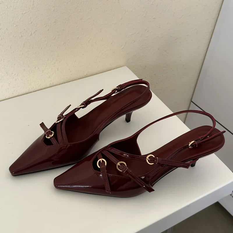   Scarpin Slingback Salto Baixo Vinho